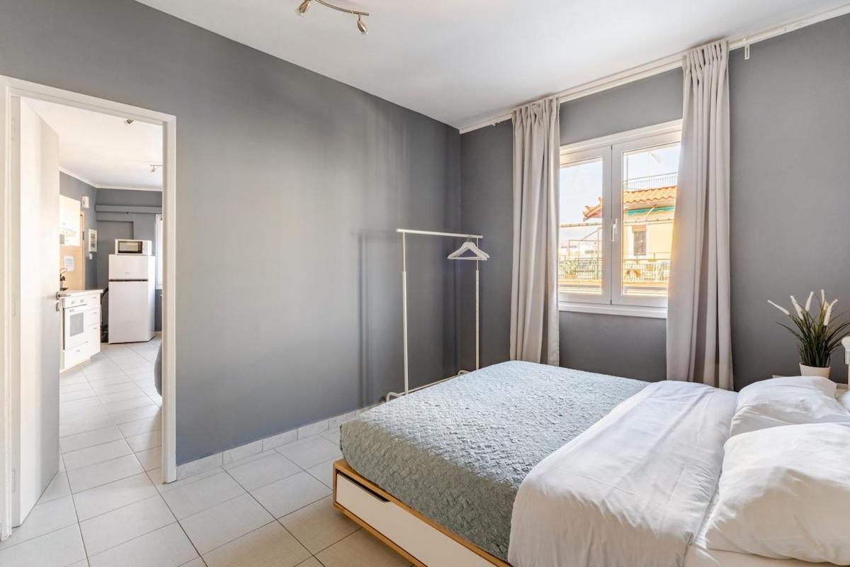 Lovely Apt W/Heated Jacuzzi &Full Acropolis View เอเธนส์ ภายนอก รูปภาพ